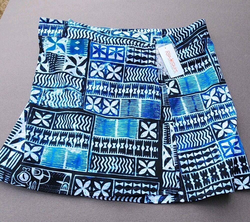 Rip Skirt Hawaii Blue Floral Wrap Size Medium Lotta Leg NWT